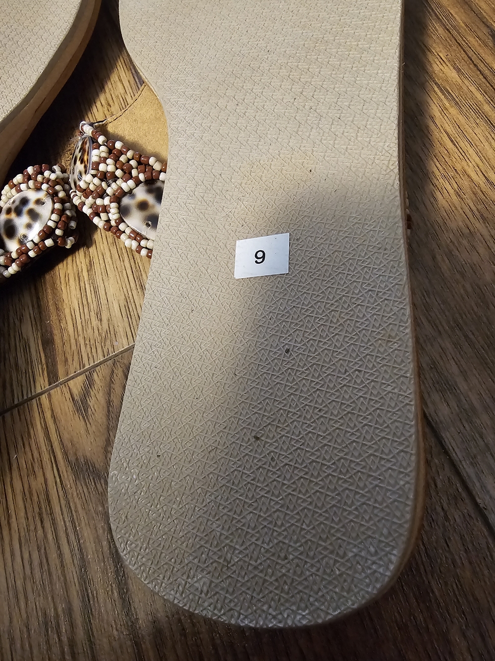 Lu & Natty Beaded Shell Sandals - Picture 7 of 8
